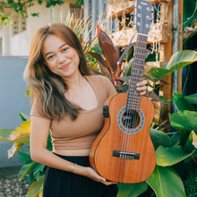 Load image into Gallery viewer, Mini Guitar - Wagas Ukes