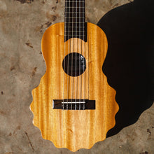 Load image into Gallery viewer, Guitarlele - Wagas Ukes
